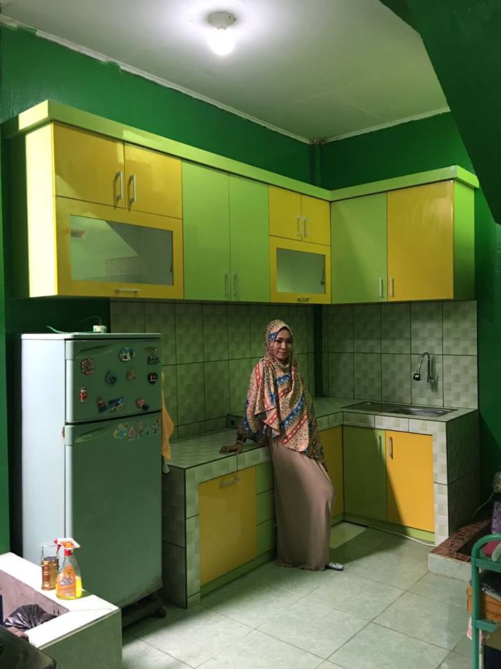 KITCHENSET IBU YUNI PERUMNAS