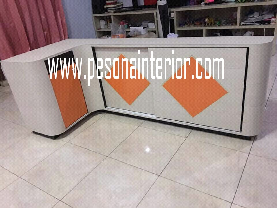 MEJA RIAS IBU ASTRI BMW