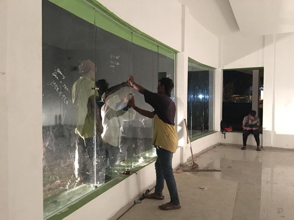 PT. BUKIT MAS SELARAS PEMASANGAN KACA TEMPERD