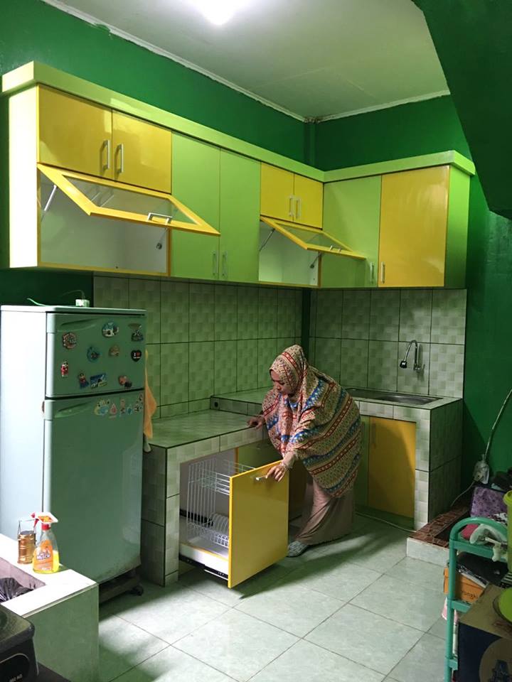 KITCHENSET IBU YUNI PERUMNAS