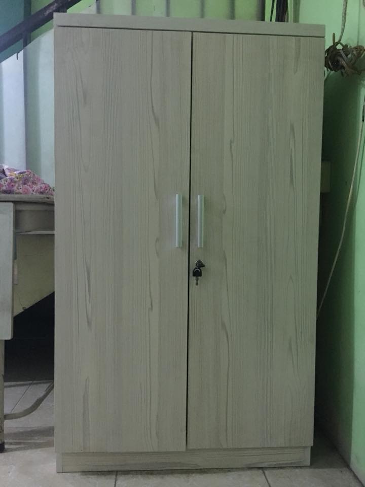 Lemari Arsip Sekolah